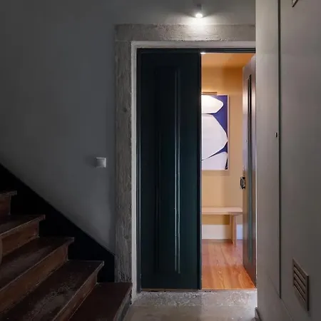 Appartement снеск Q,r-с0de First -,-3-bedroom With River View - Baixa