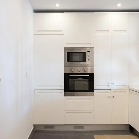 снеск Q,r-с0de First -,-3-bedroom With River View - Baixa * Lissabon