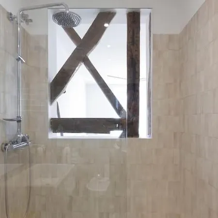 Lägenhet снеск Q,r-с0de First -,-3-bedroom With River View - Baixa *