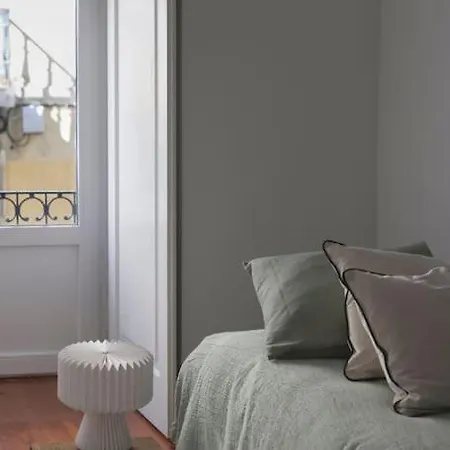 Lägenhet снеск Q,r-с0de First -,-3-bedroom With River View - Baixa