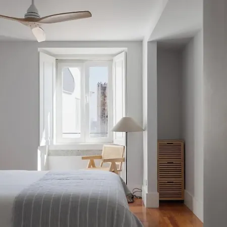 Lägenhet снеск Q,r-с0de First -,-3-bedroom With River View - Baixa Lisboa